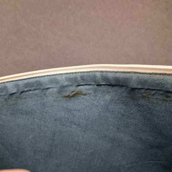 Hobo International White Shoulder Bag Asymmetrical Minimalist Design - Picture 11 of 16